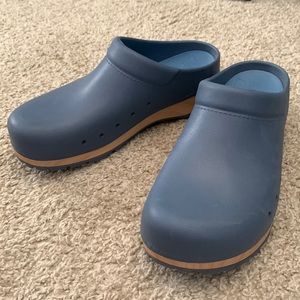 Dansko Kane Clogs